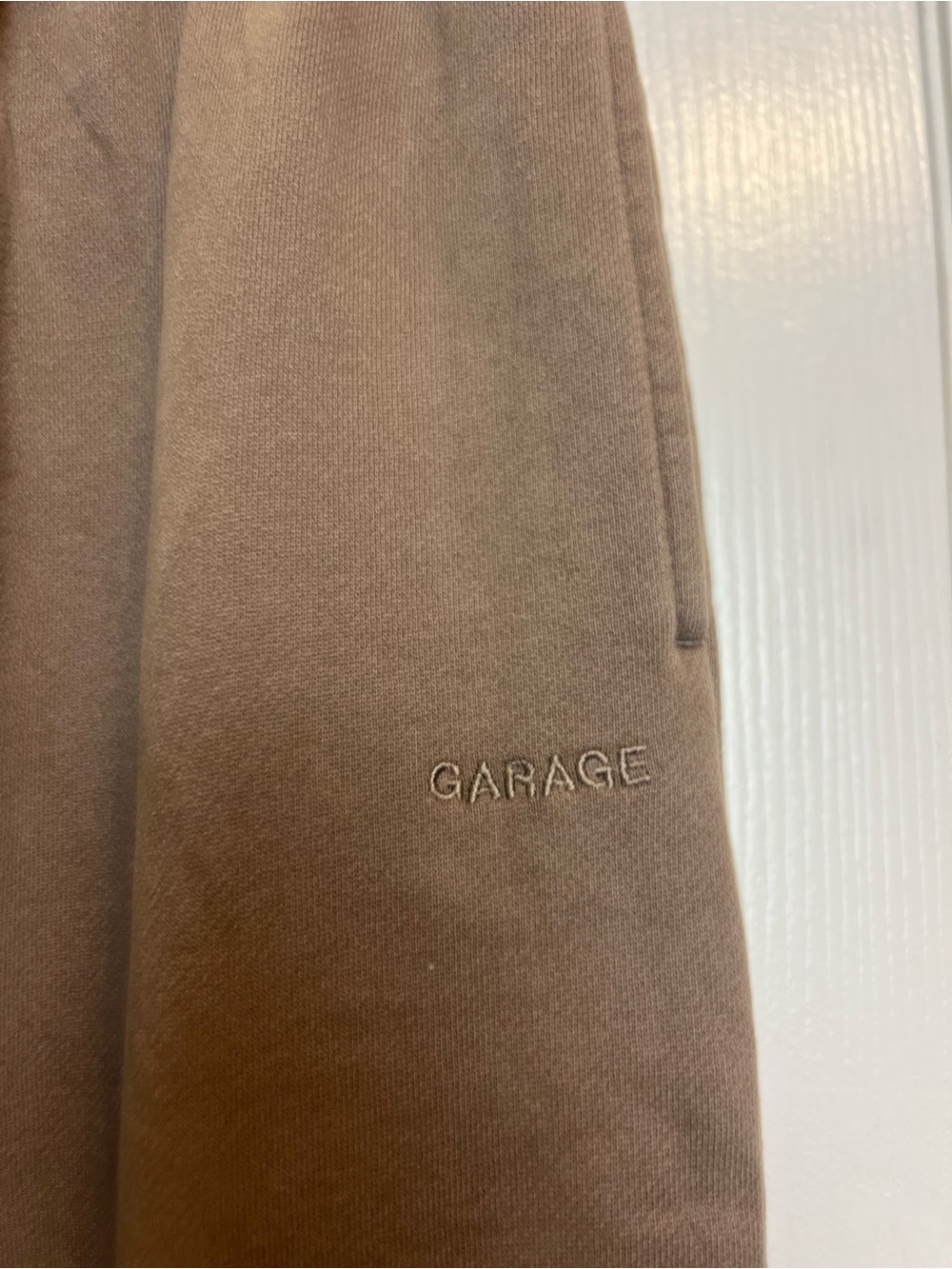 NWT Women’s Cargo Sweatpants - Brown - Picture 5 of 6